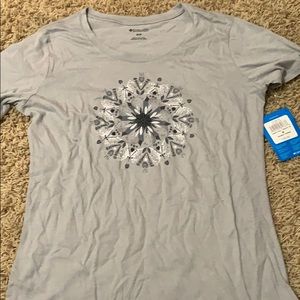 Columbia Tshirt